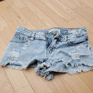 Bullhead jean shorts